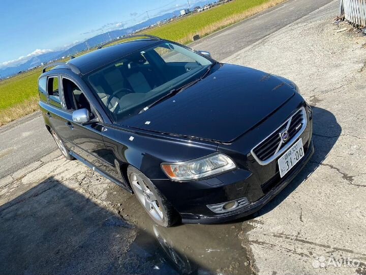 Амортизатор капота Volvo V50