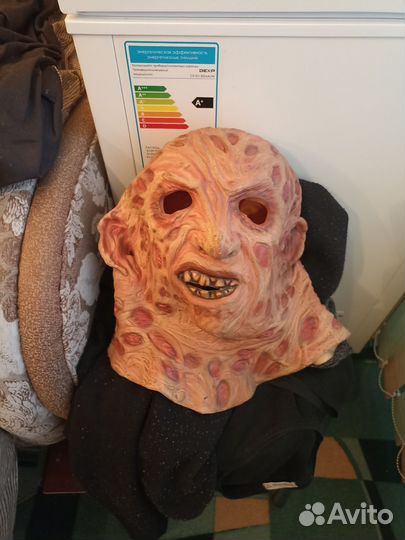 Маска на хэллоуин