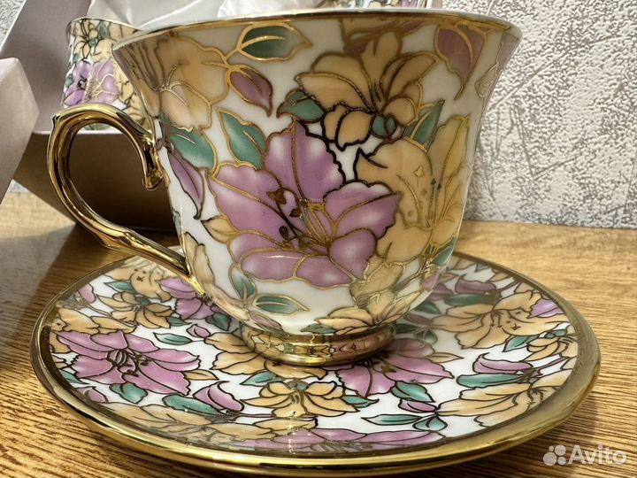 Фарфоровый чайный сервиз
