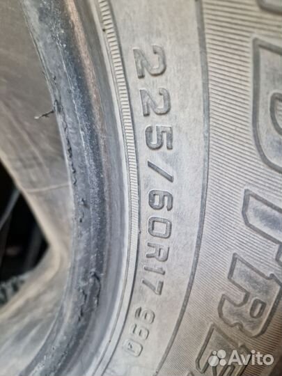 GrandTour Fighter 320 Eco 225/60 R17