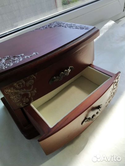 Шкатулка Новая