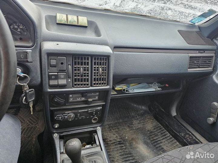 Audi 100 2.0 МТ, 1987, 300 000 км