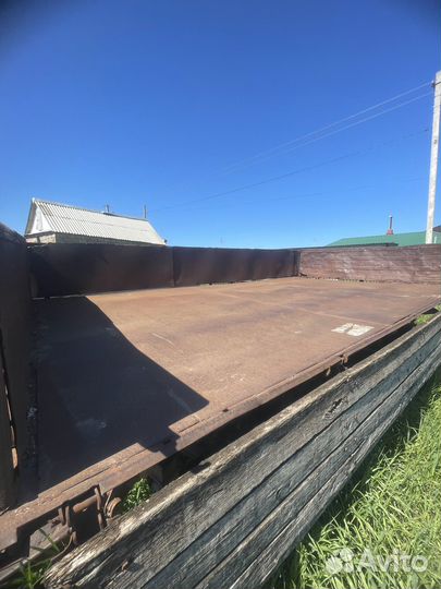 Прицеп тракторный 2ПТС-4,5 8549, 1990