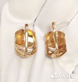 Золотые серьги