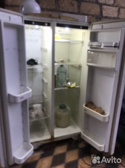 Холодильник сухой мороз