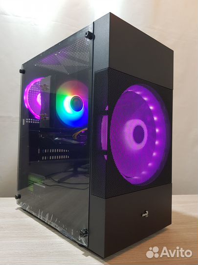 Игровой комп в корпусе AeroCool Atomic Lite v2