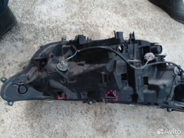 Накладка правая левая жабо фара toyota rav 4 xa50