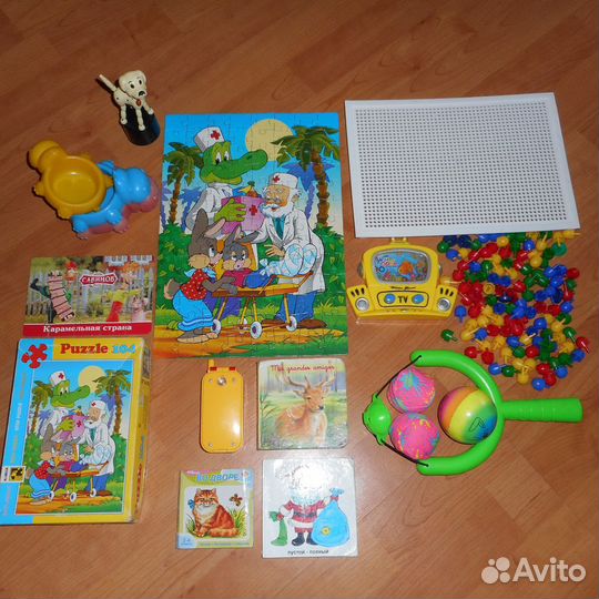 Развивающие игрушки пакетом