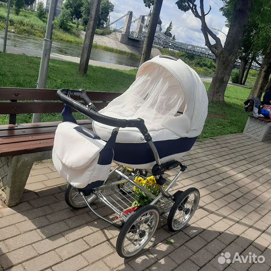 Детская коляска