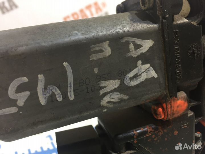 Ауди Моторчик стеклоподъемника передний левый Лев