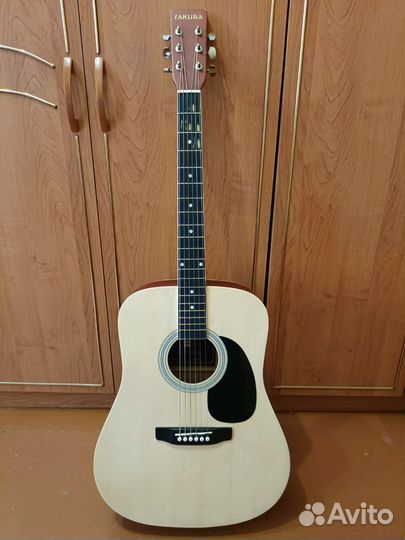 Акустическая гитара Sakura