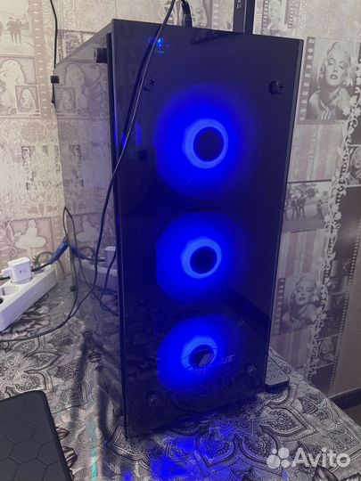 Игровой системный блок,i5 7600k,16озу