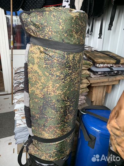 Коврик каремат меховой