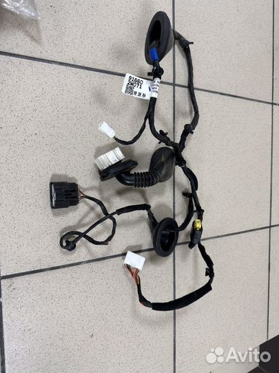 Проводка двери задняя правая Hyndai Santa Fe 3