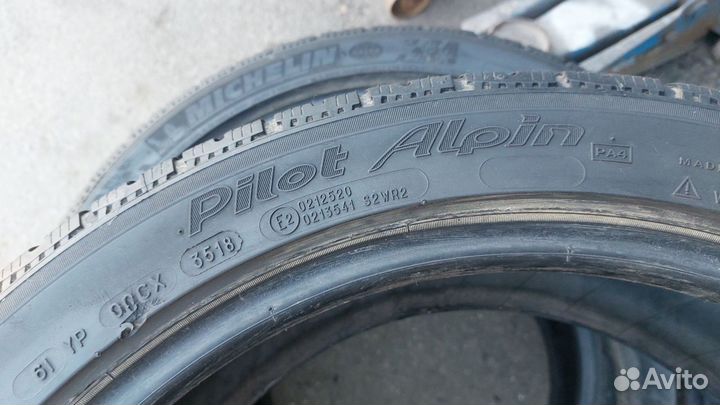 Michelin Pilot Alpin PA4 245/45 R19 102W