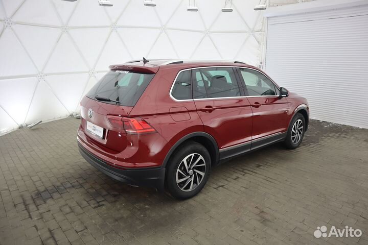 Volkswagen Tiguan 1.4 AMT, 2018, 89 090 км