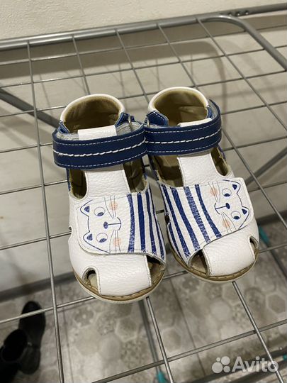 Сандали детские 23