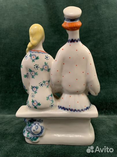 Фарфоровая статуэтка времен СССР Посиделки Киев