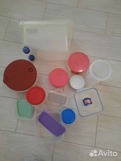 Контейнера пластиковые д/кухни