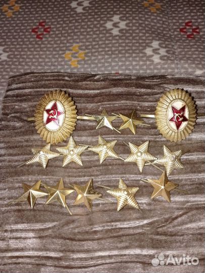 Звезды. Кокарда. Цена за все