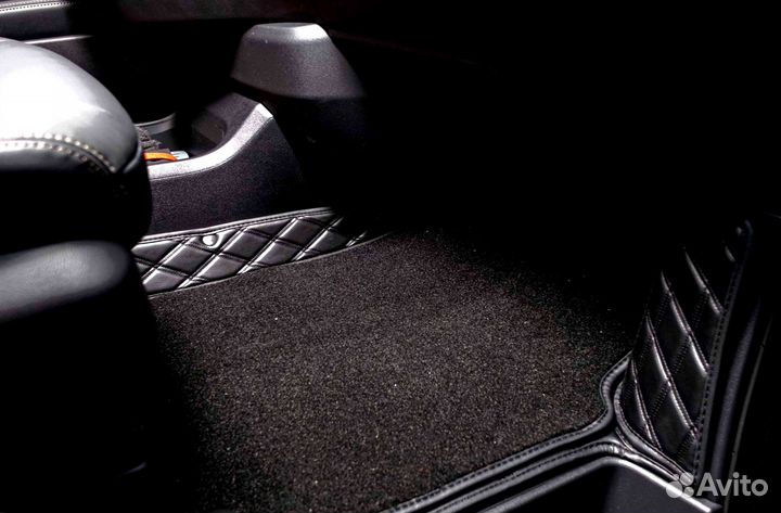 Автоковрики на Toyota HiAce, кузов H300 2021г