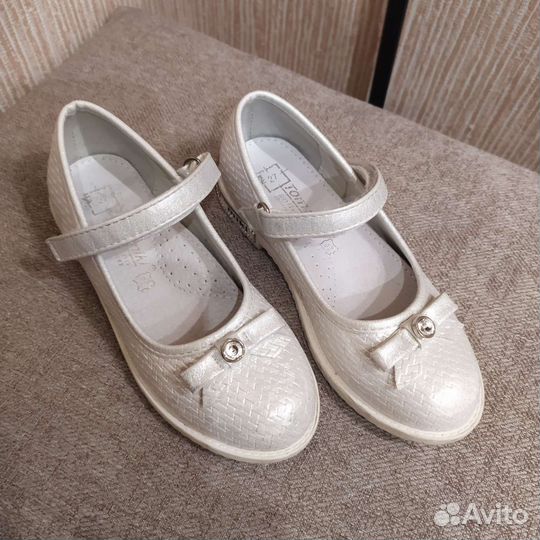 Туфли для девочки 27 размер