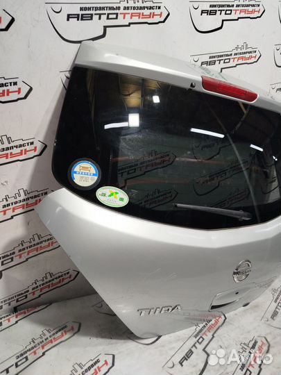 Дверь задняя nissan tiida C11 JC11 NC11 K0100ED0MM правый руль серебро, K23 KA9536