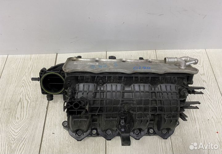 Впускной коллектор Skoda Octavia A7 1.4 OEM 04E129711L