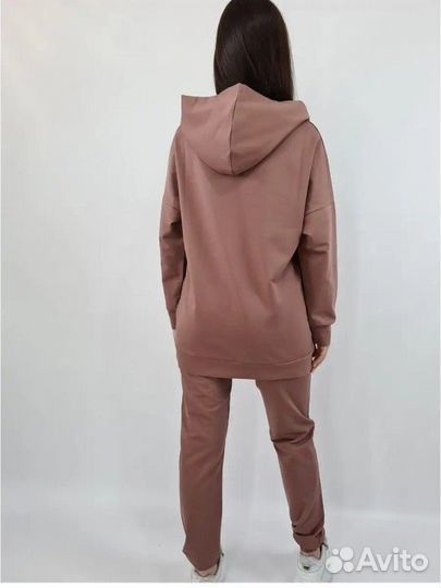 Спортивный костюм женский 42-44 новый