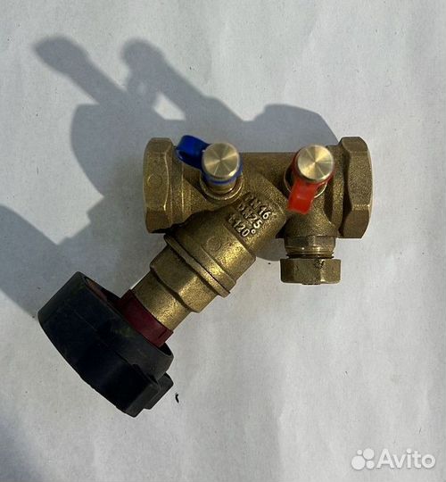 Клапан балансировочный латунный DN 40 PN 16 наклонный Kv 20,81 м3/ч муфта-муфта, с измерительными ни