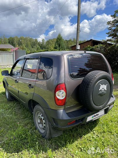 Chevrolet Niva, 2013