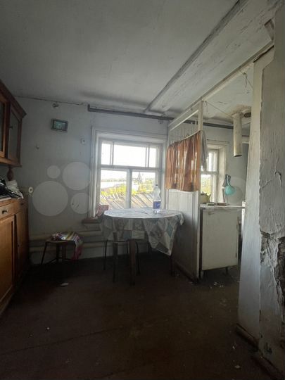 Дом 30 м² на участке 8 сот.