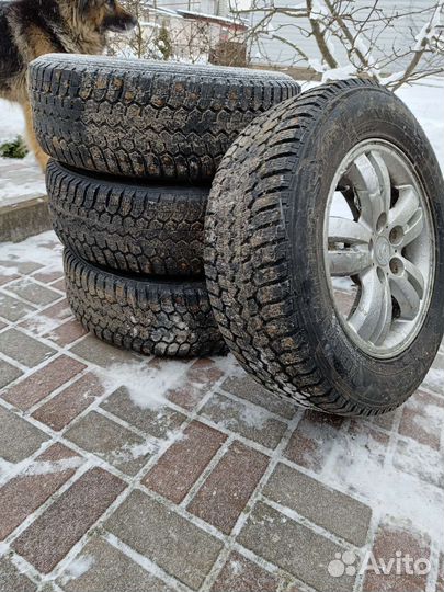 Литые диски с резиной Kia Huyndai R16 215/65