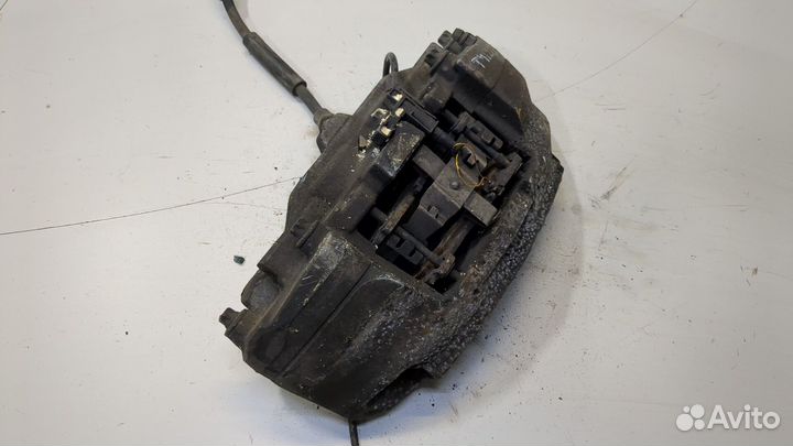 Суппорт Mercedes C W205, 2017