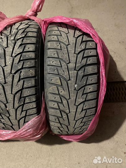 Hankook Winter I'Pike 205/55 R16