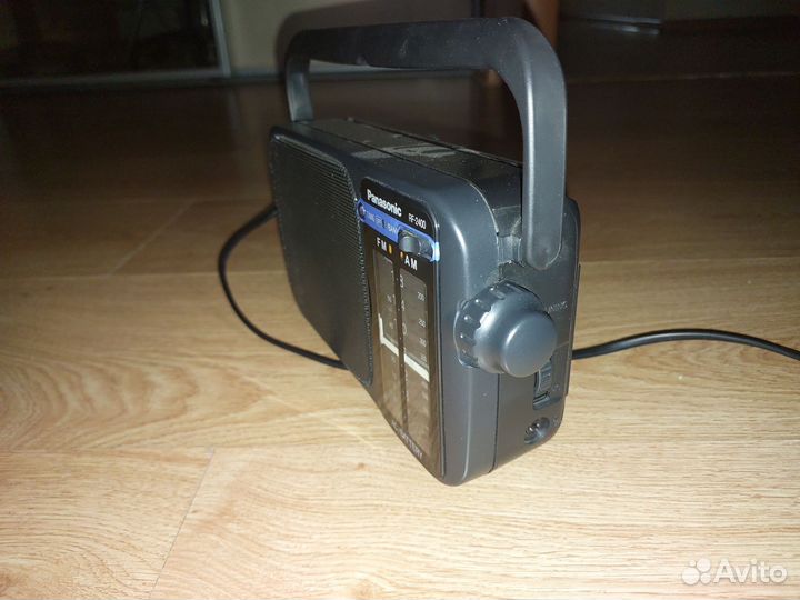 Радиоприемник panasonic RF-2400