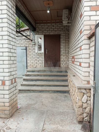 Дом 107 м² на участке 6 сот.