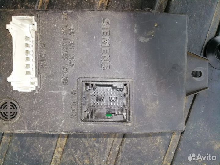 Блок комфорта Рено Логан 1