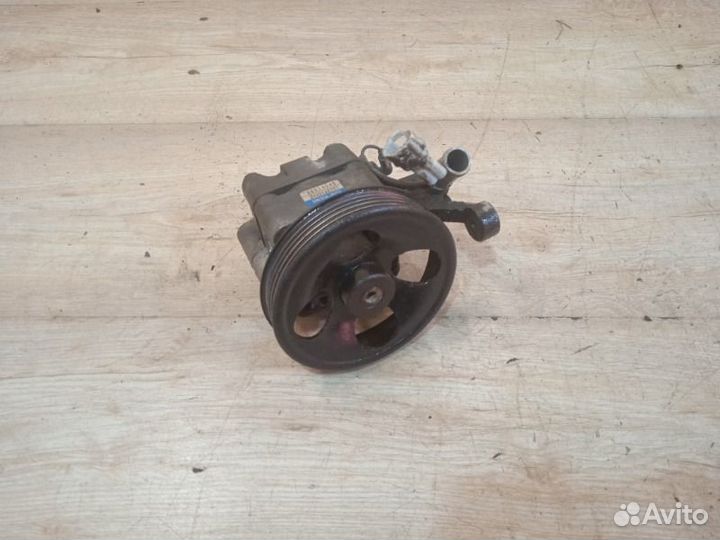 Насос гидроусилителя Subaru Legacy Outback B12 2.5