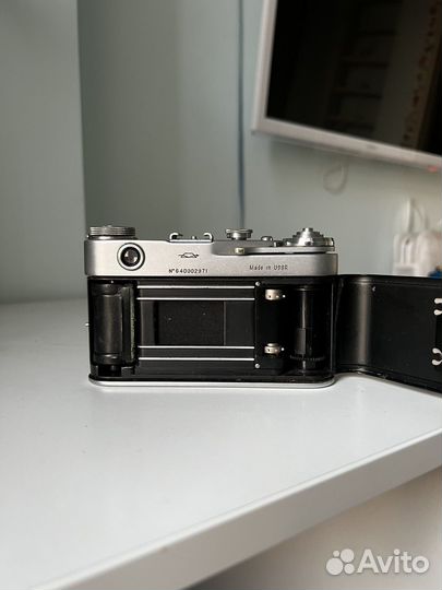 Плёночный фотоаппарат Зоркий 6