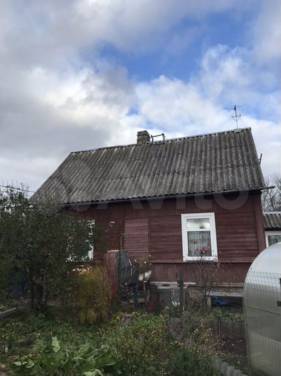 Дом 30 м² на участке 5 сот.