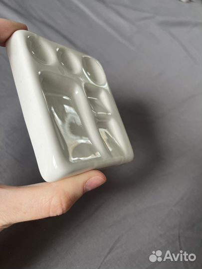 Палитра фарфоровая