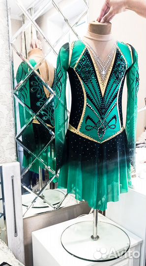 Пошив платьев для фигурного катания