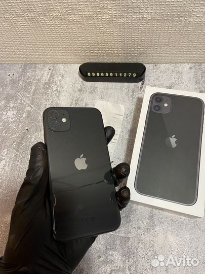 iPhone 11, 64 ГБ
