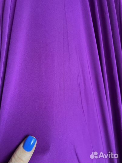 Фиолетовое платье