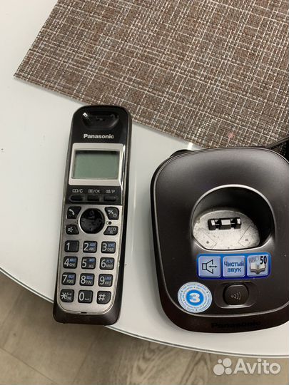 Телефон panasonic