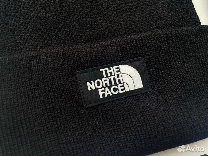 Шапка The North Face, перчатки Nike