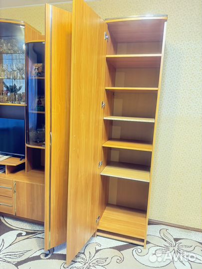 Стенка в гостиную