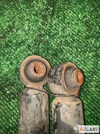 Амортизатор задний левый honda elysion