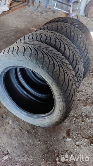 Goodyear UltraGrip Extreme 16.00/55 R16